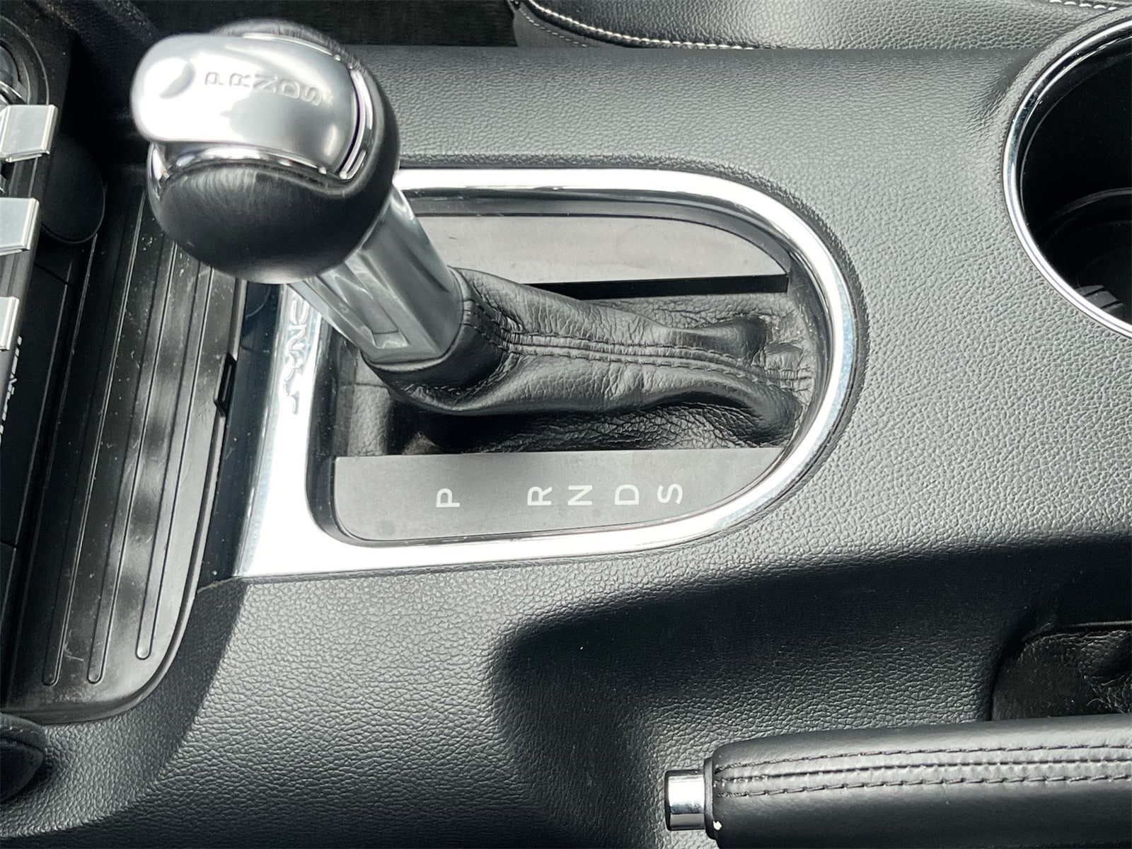 Thumbnail: 2017 Ford Mustang - 32