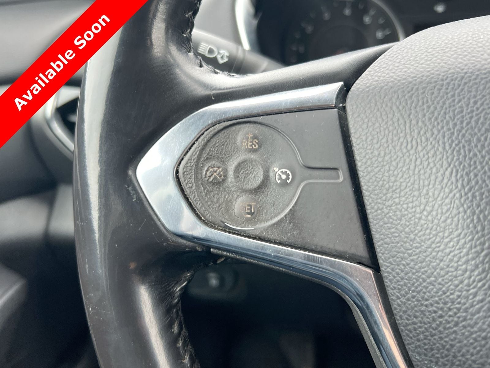 Thumbnail: 2018 Chevrolet Traverse - 23