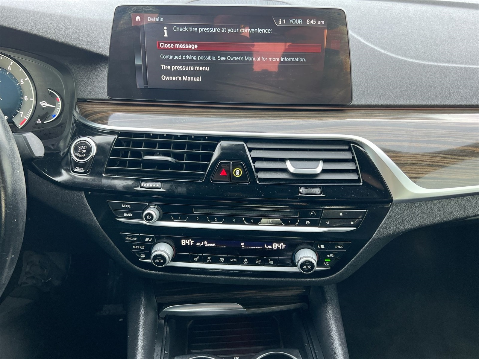 Thumbnail: 2018 BMW 5 Series - 27