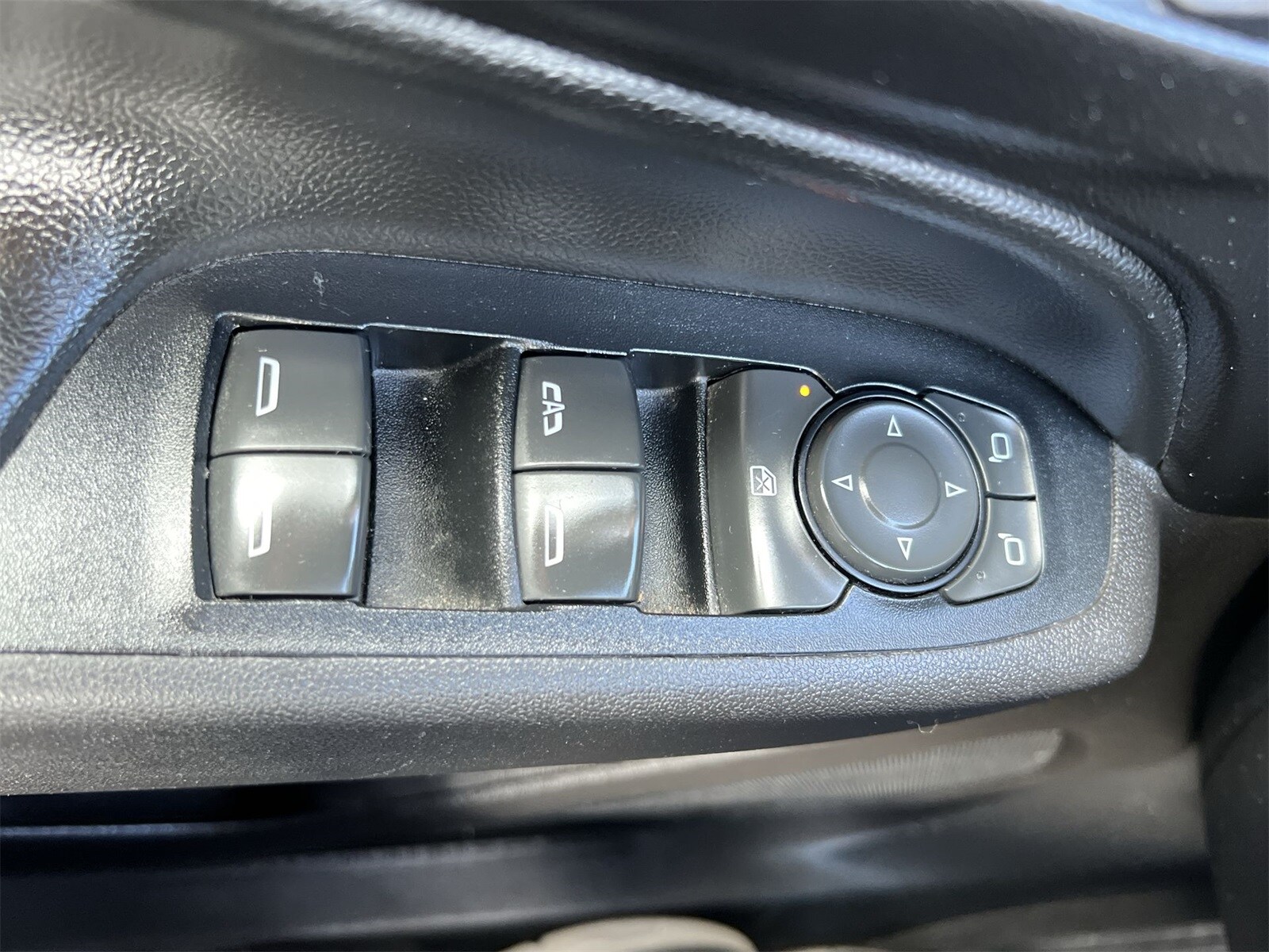 Thumbnail: 2019 Chevrolet Equinox - 17