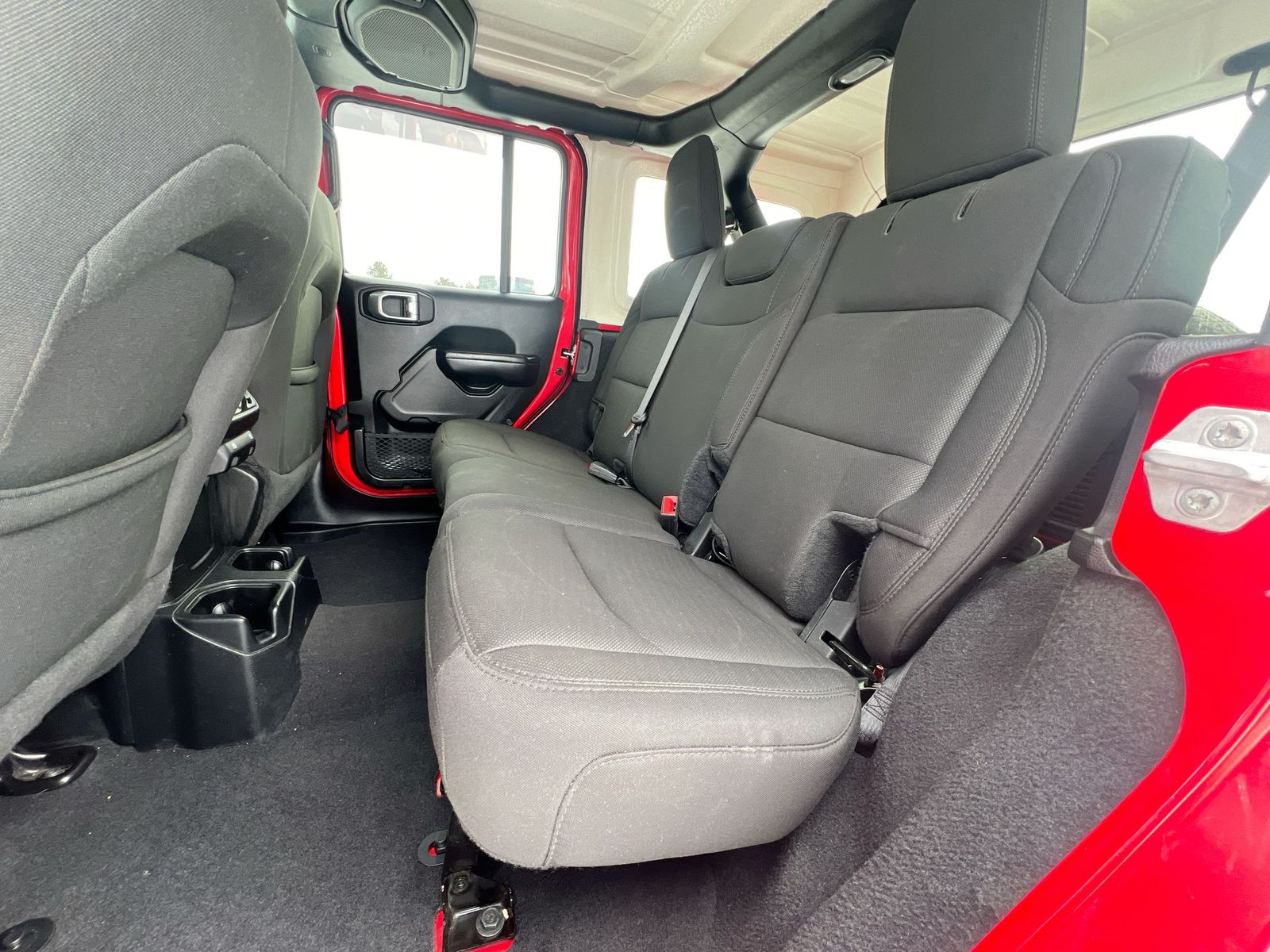 Thumbnail: 2020 Jeep Wrangler - 19