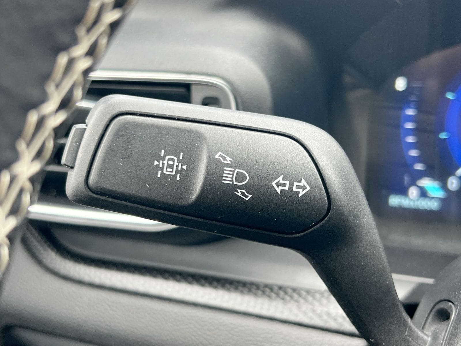 Thumbnail: 2024 Ford Explorer - 26