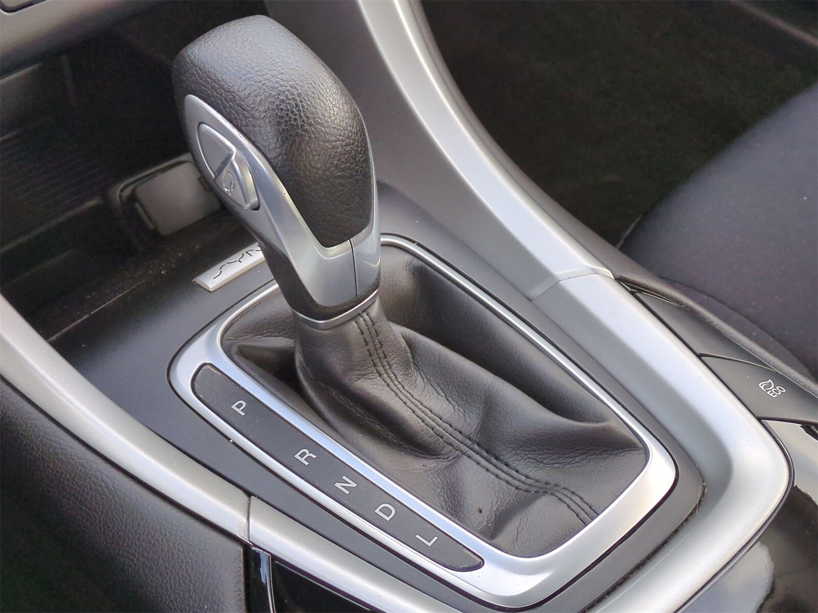 Thumbnail: 2016 Ford Fusion - 31