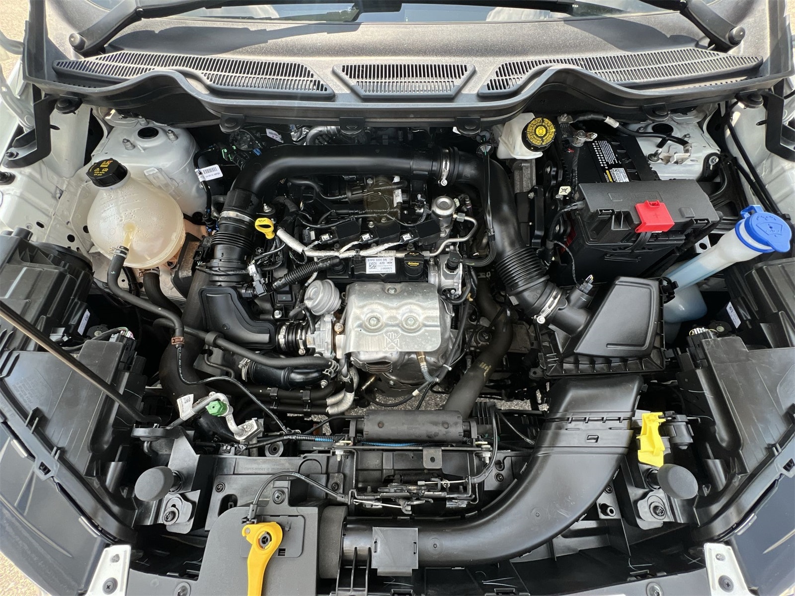 2018 Ford EcoSport SE 15