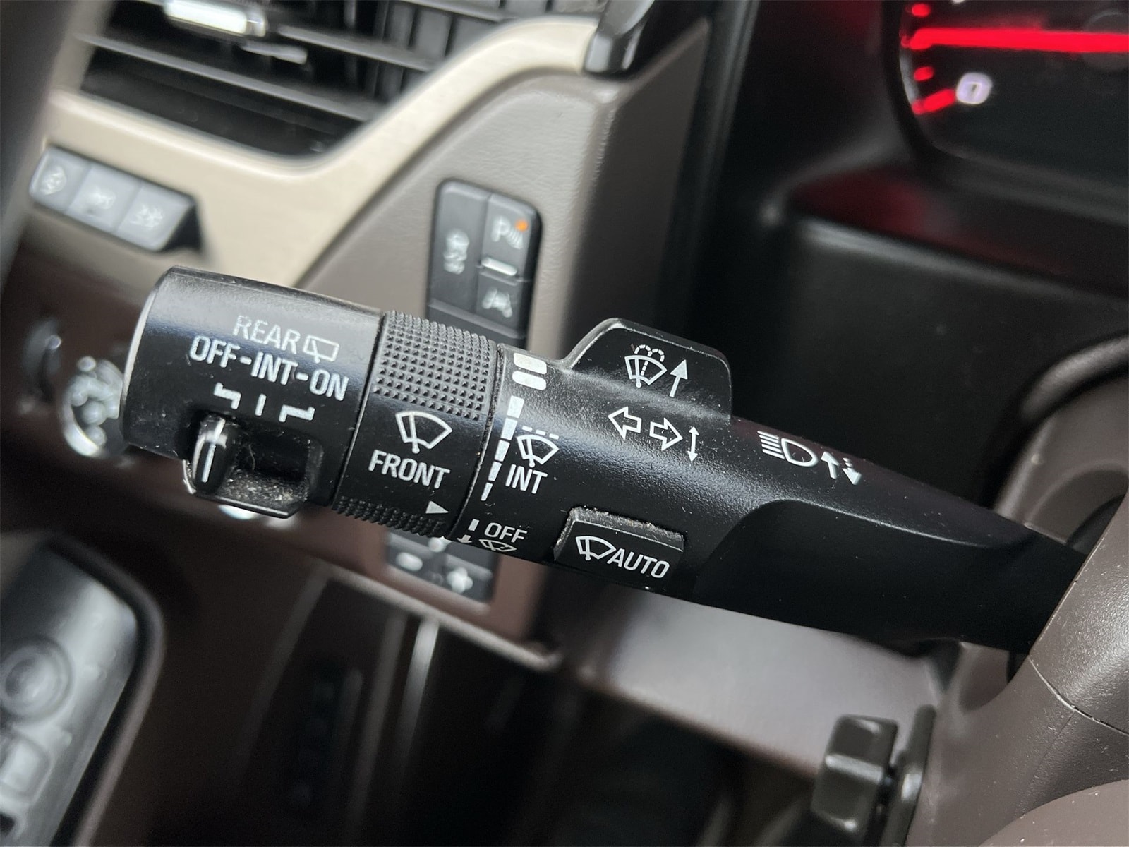 Thumbnail: 2016 GMC Yukon - 26