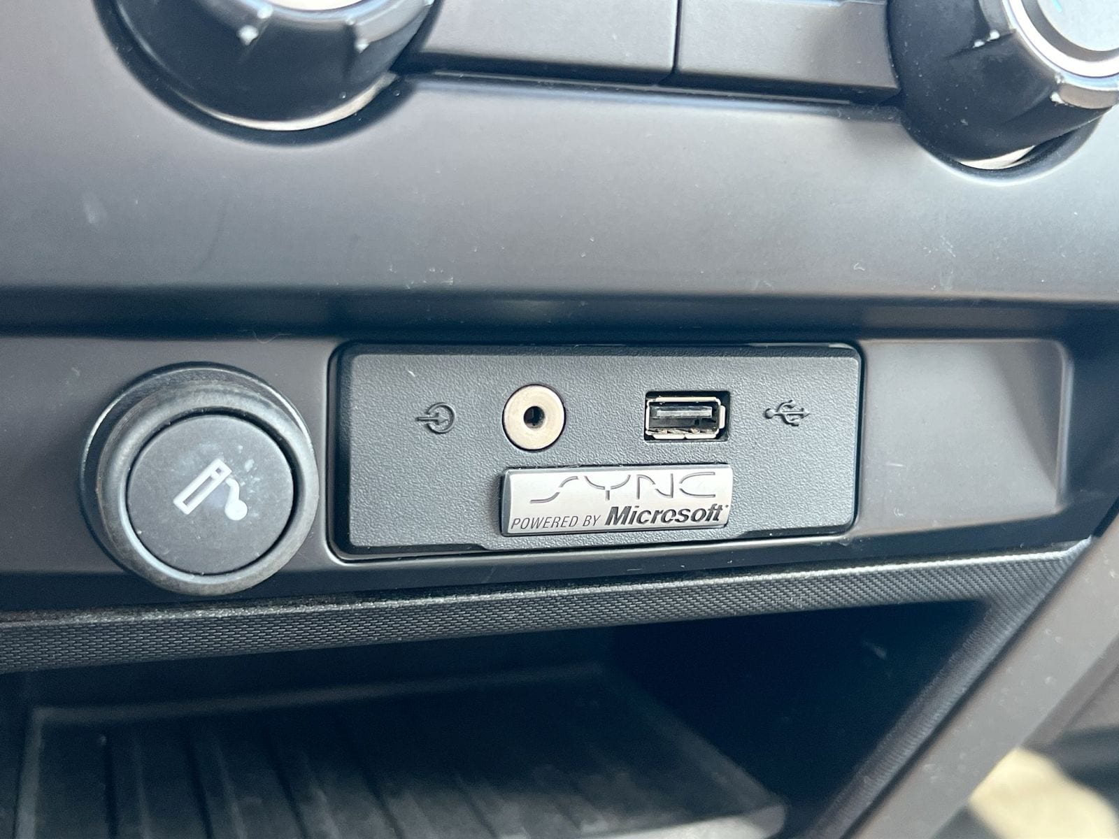 Thumbnail: 2010 Ford F-150 - 29