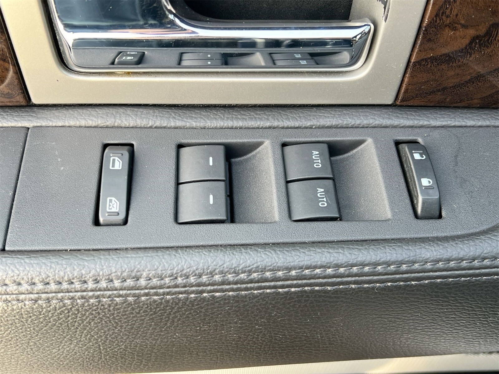 Thumbnail: 2013 Ford F-150 - 17