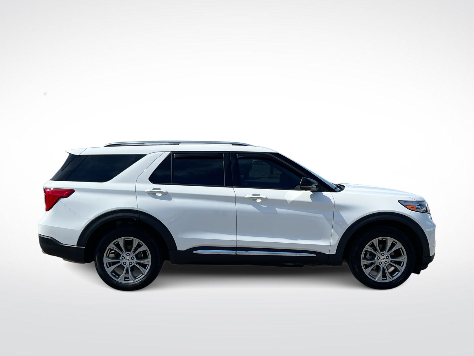 Thumbnail: 2023 Ford Explorer - 9