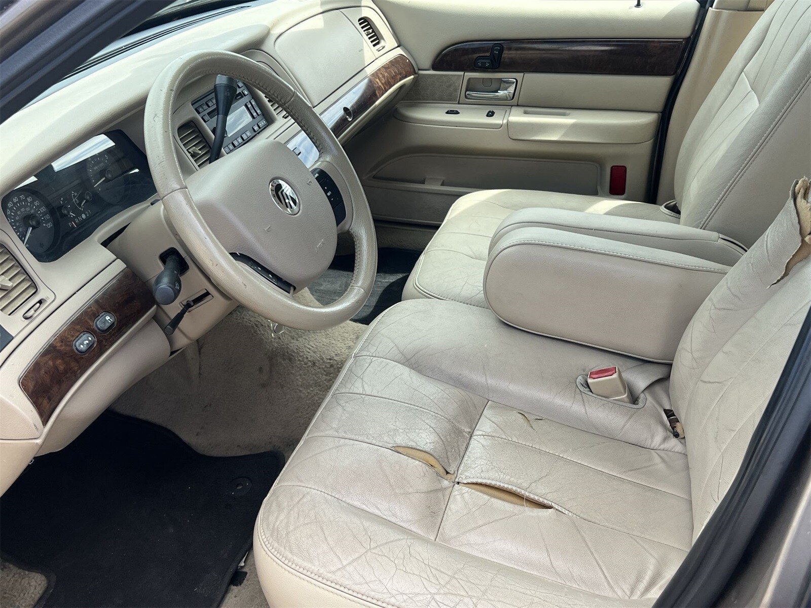Thumbnail: 2006 Mercury Grand Marquis - 10