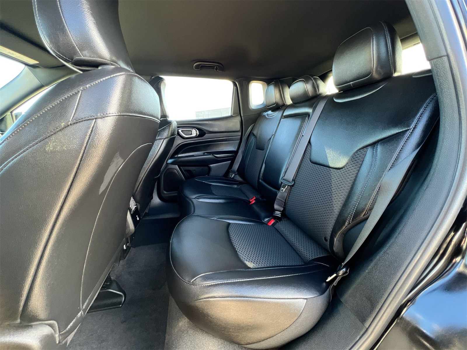 Thumbnail: 2025 Jeep Compass - 20