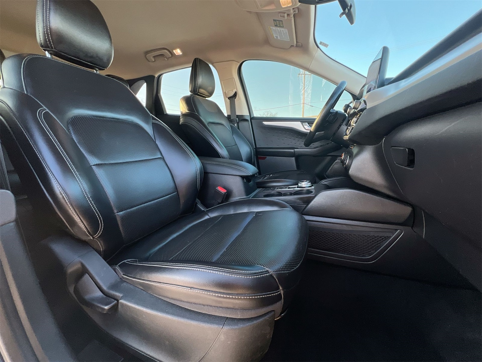 Thumbnail: 2020 Ford Escape - 21