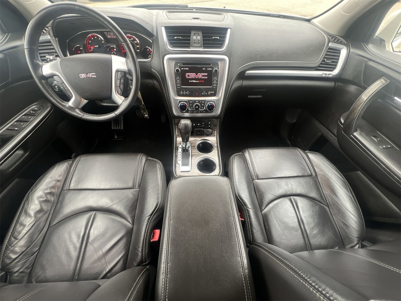 Thumbnail: 2015 GMC Acadia - 16