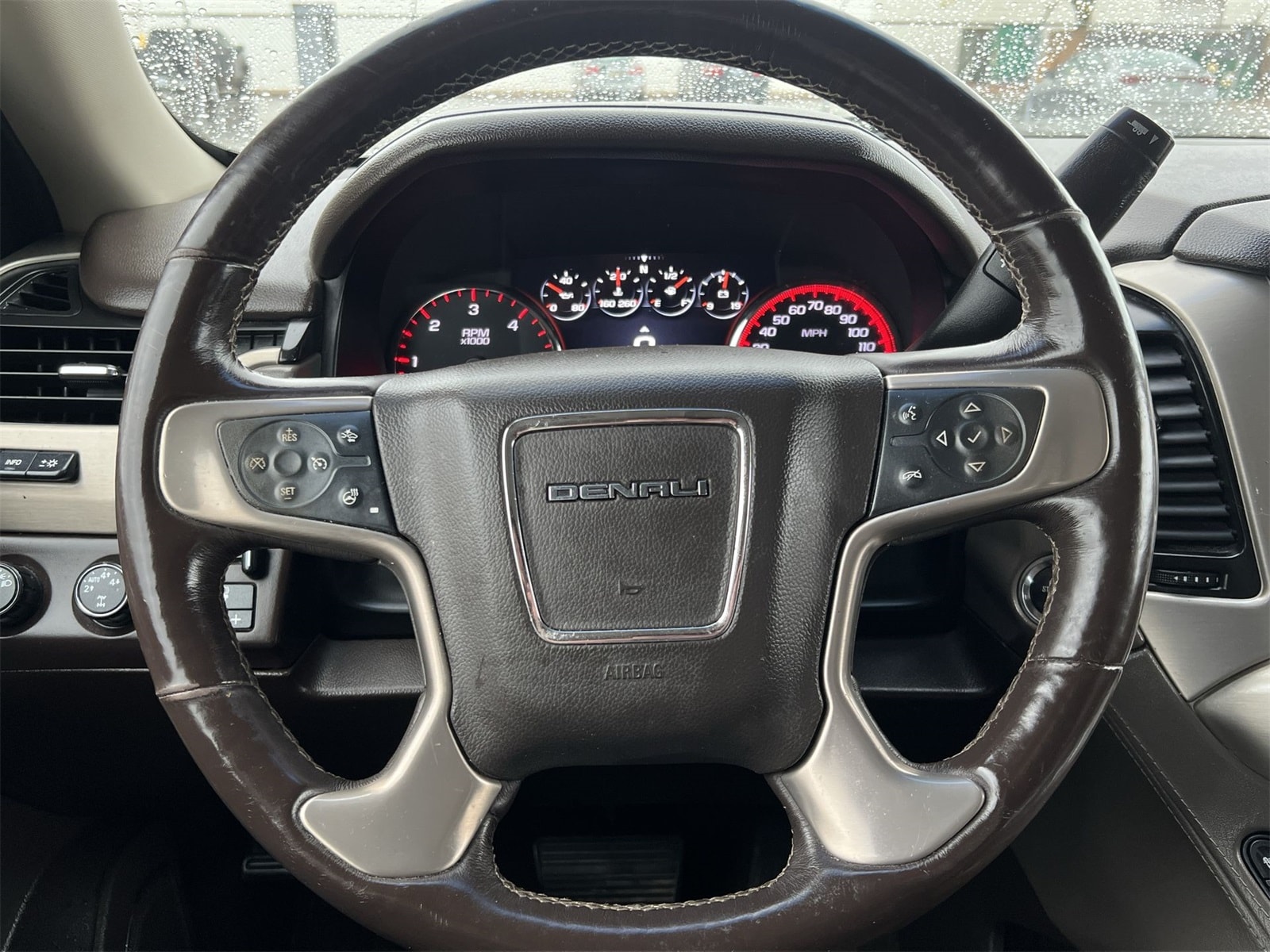 Thumbnail: 2016 GMC Yukon - 23