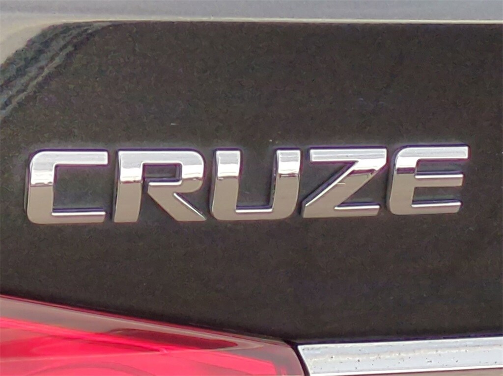 2016 Chevrolet Cruze Limited 13