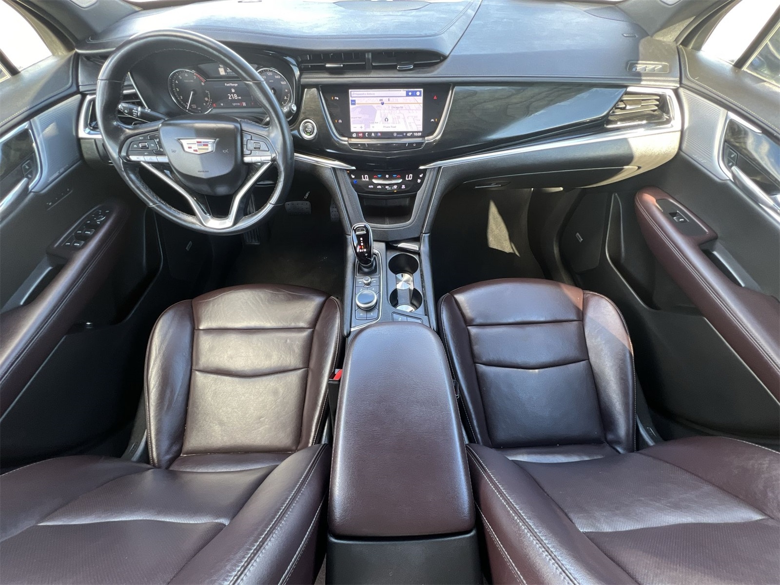 Thumbnail: 2022 Cadillac XT6 - 16