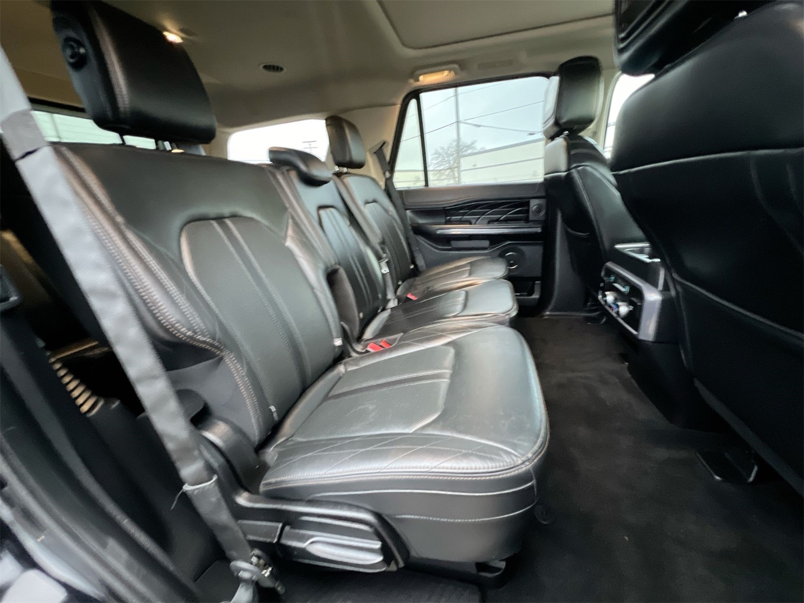 Thumbnail: 2019 Ford Expedition - 18