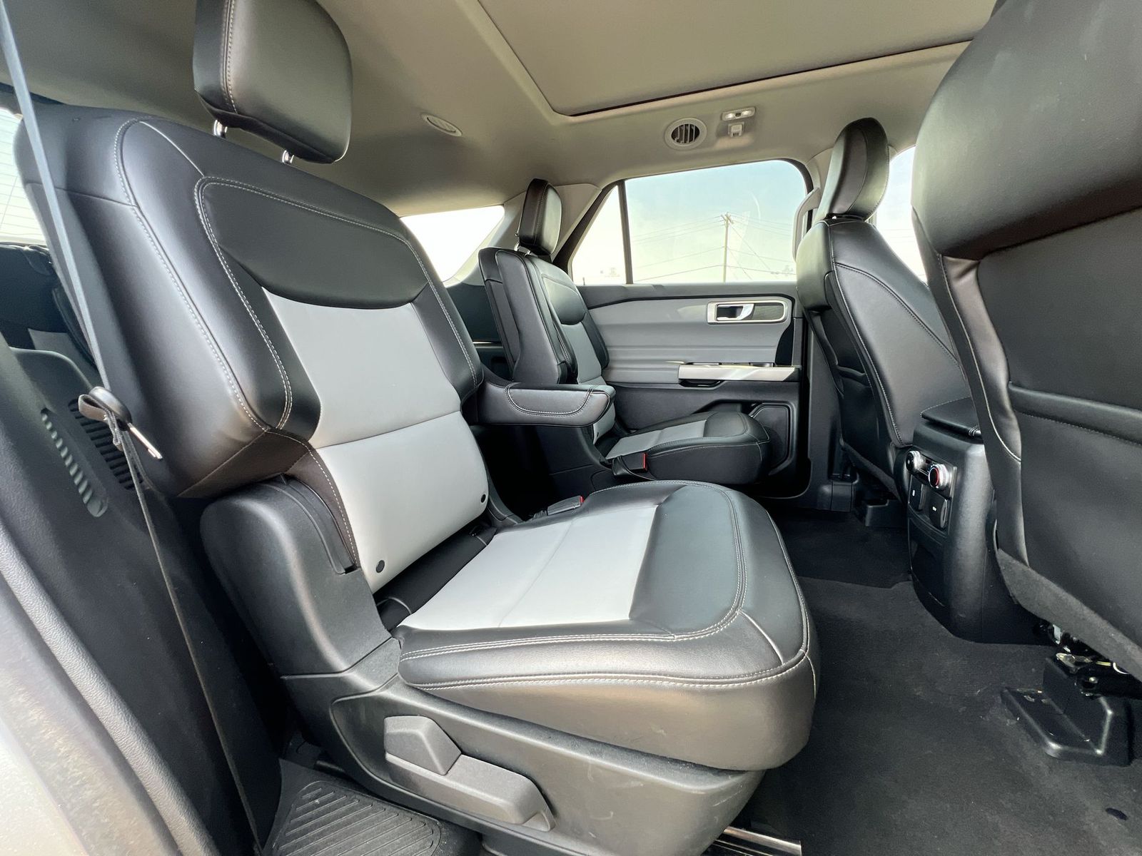 Thumbnail: 2023 Ford Explorer - 20