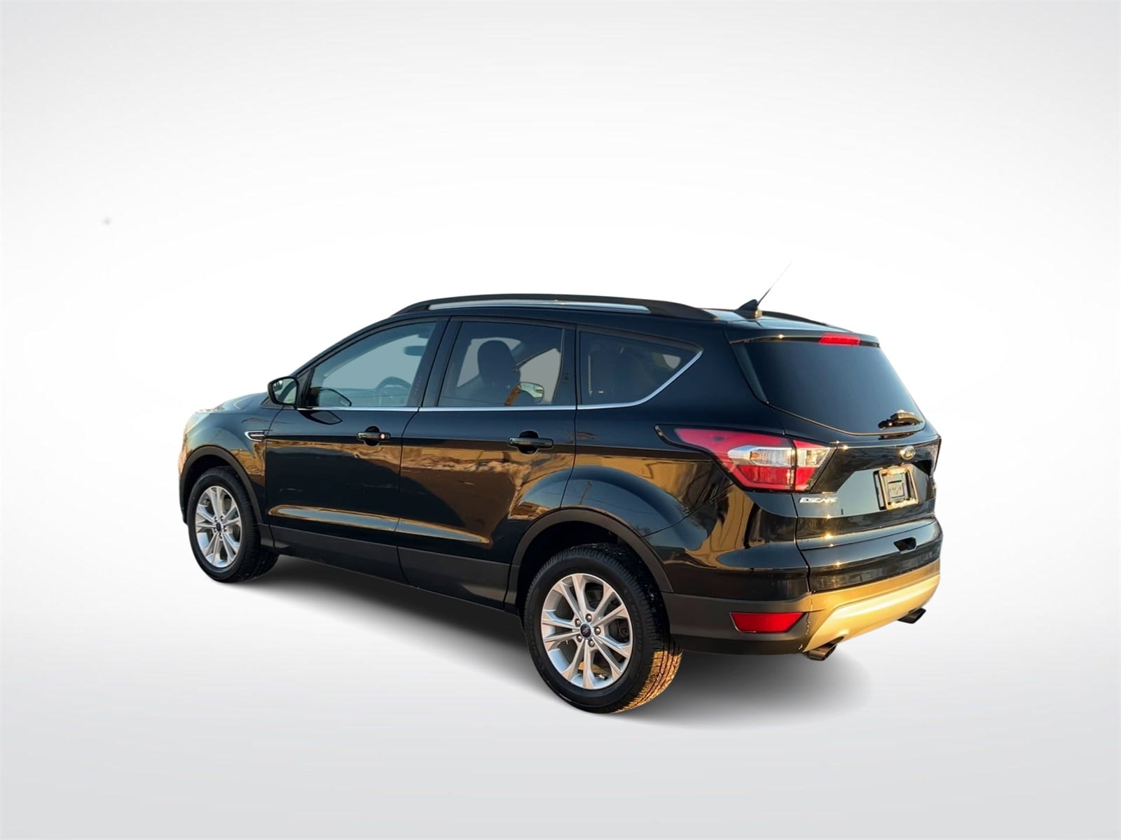 Thumbnail: 2018 Ford Escape - 6