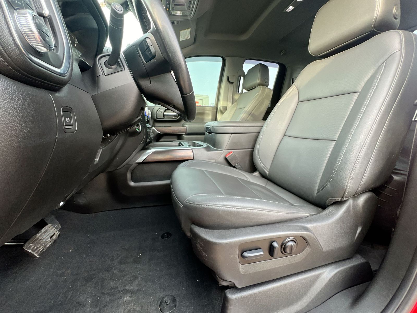 Thumbnail: 2022 GMC Sierra 2500 - 16