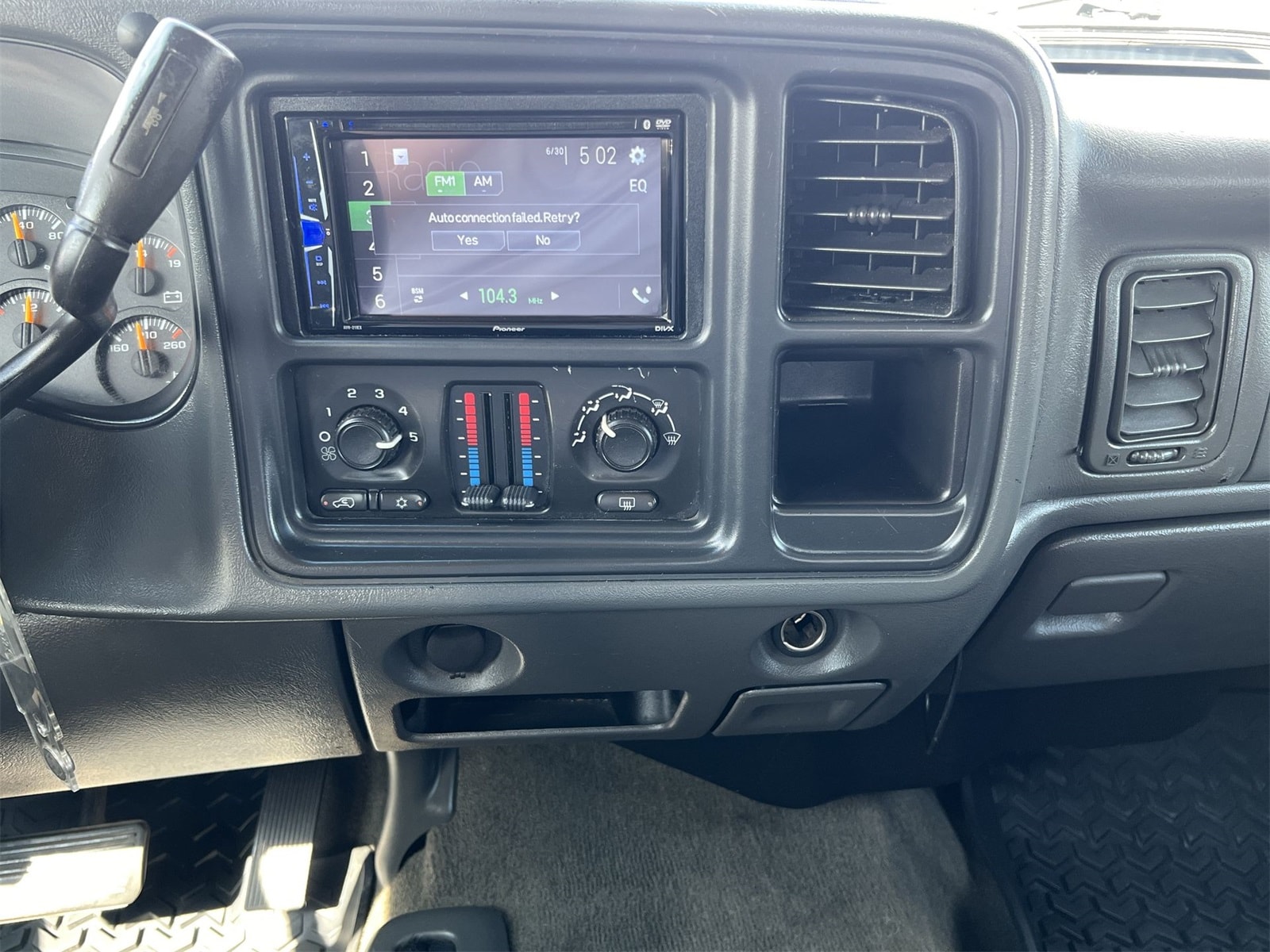 Thumbnail: 2007 Chevrolet Silverado 1500 - 24