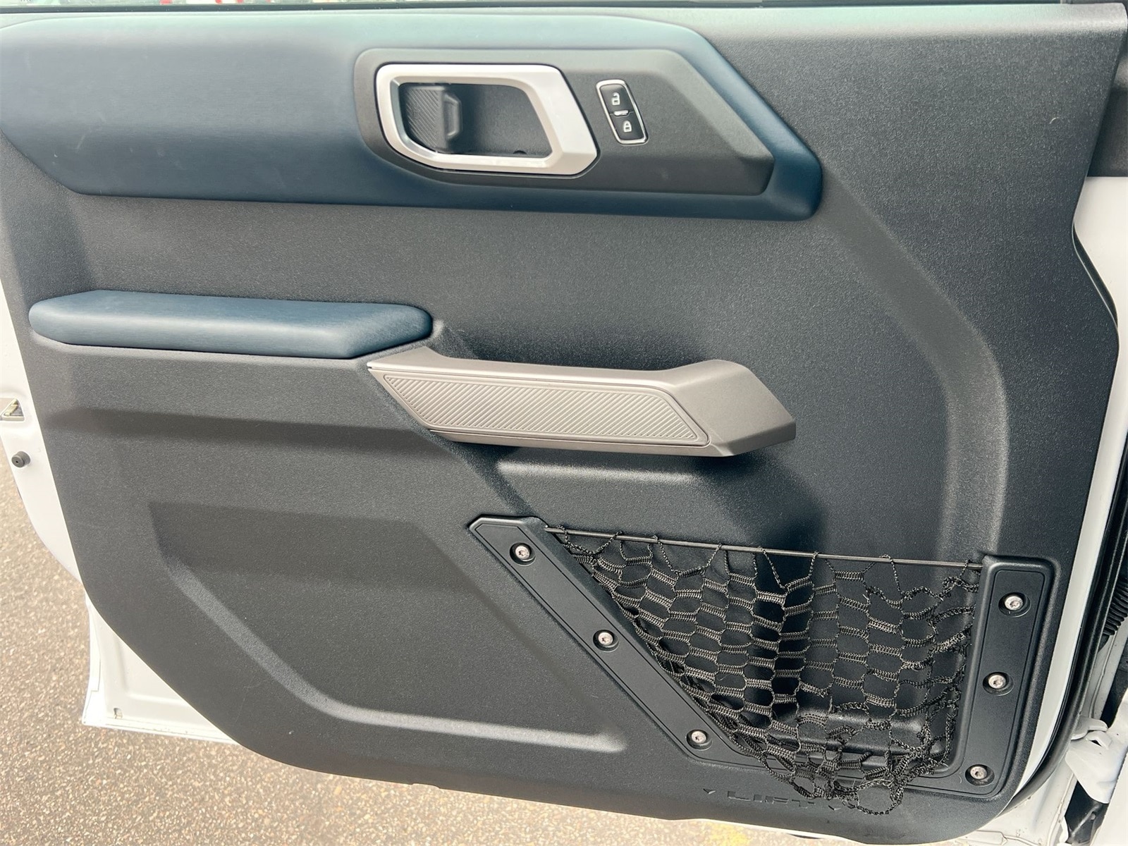 Thumbnail: 2022 Ford Bronco - 30