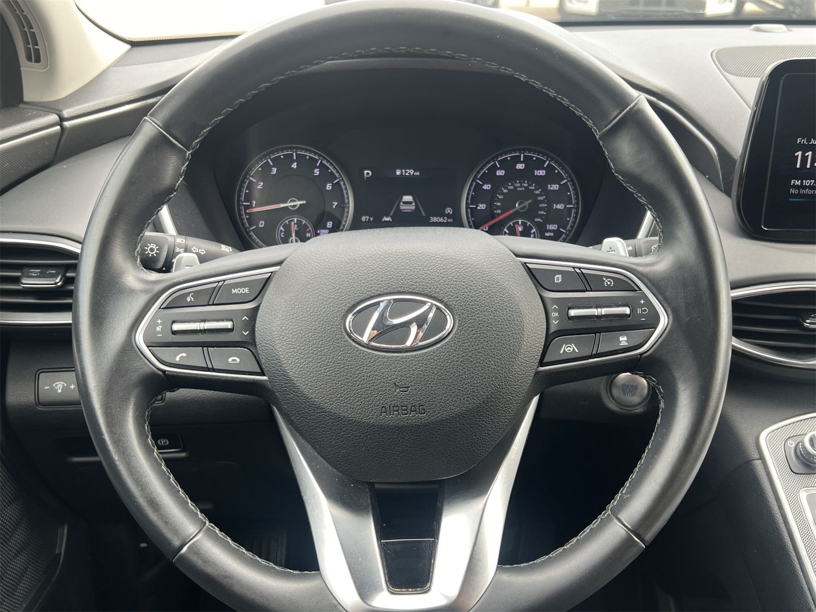 Thumbnail: 2023 Hyundai Santa Fe - 23