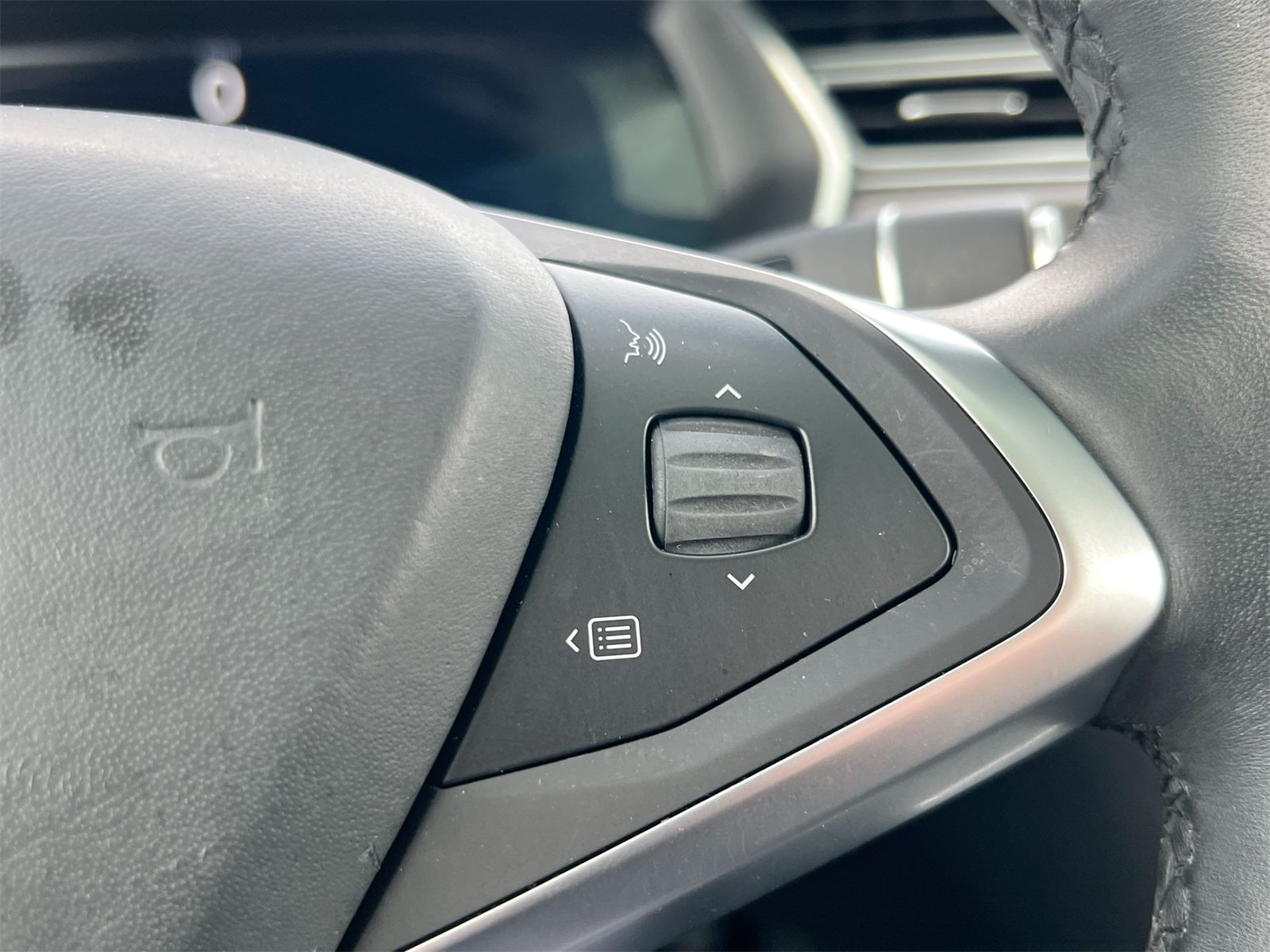 Thumbnail: 2017 Tesla Model X - 24