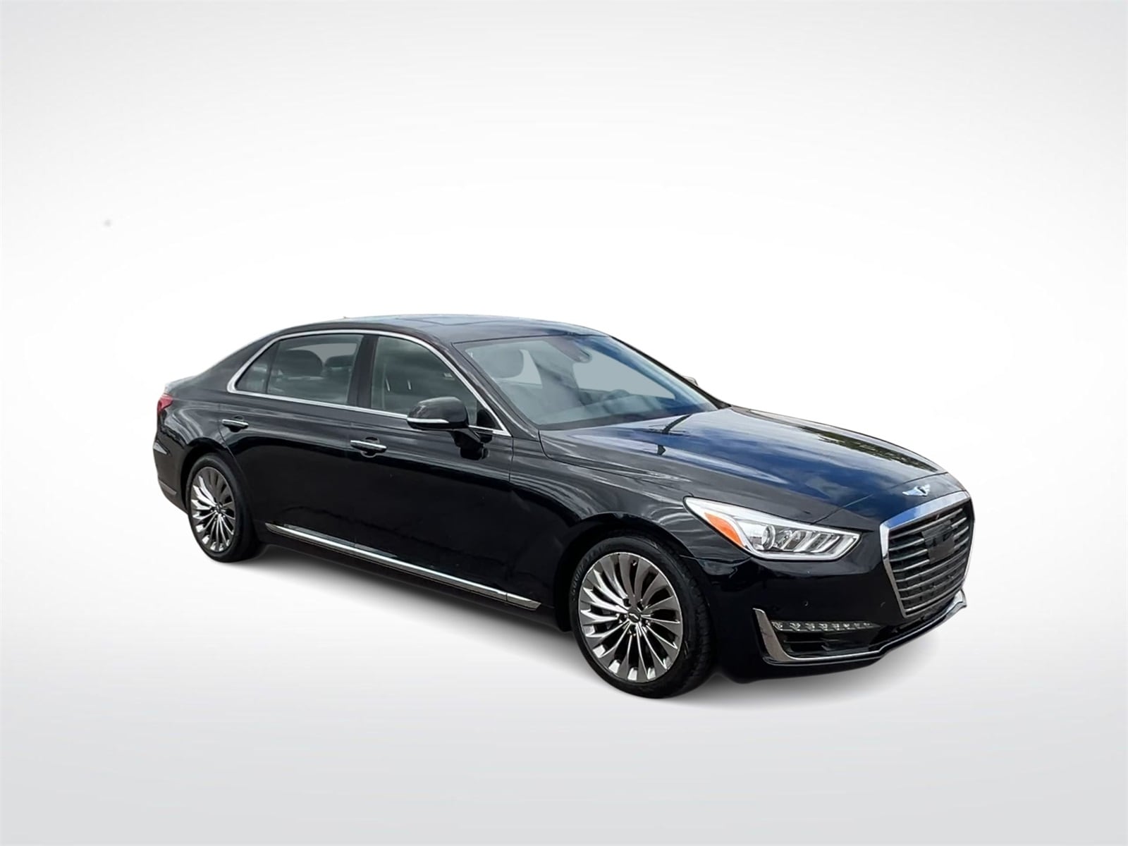 Thumbnail: 2017 Genesis G90 - 2