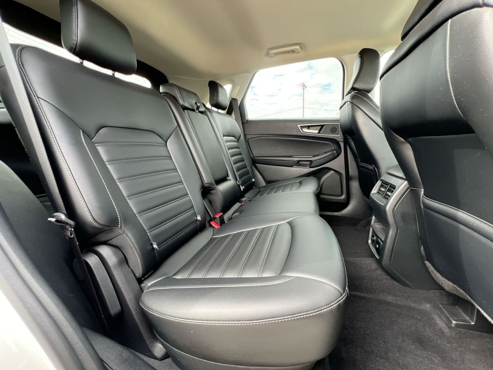 Thumbnail: 2023 Ford Edge - 19