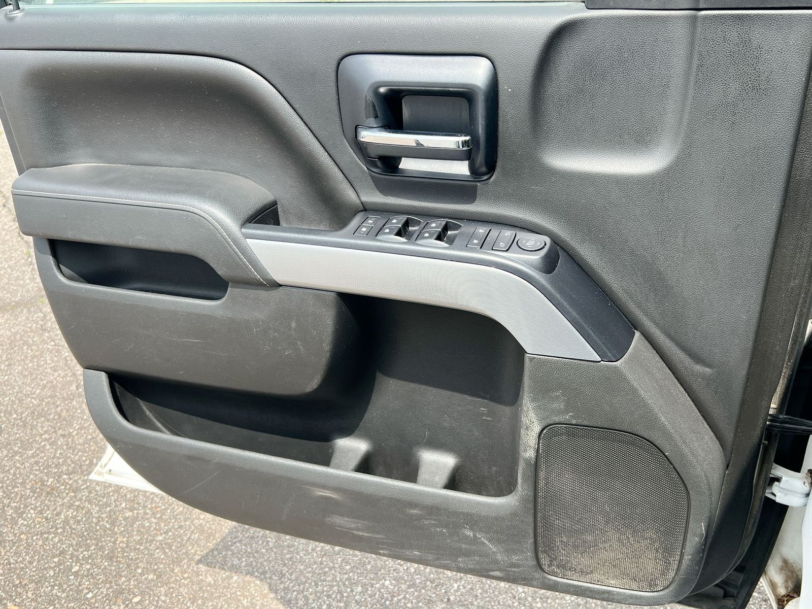 Thumbnail: 2014 Chevrolet Silverado 1500 - 27