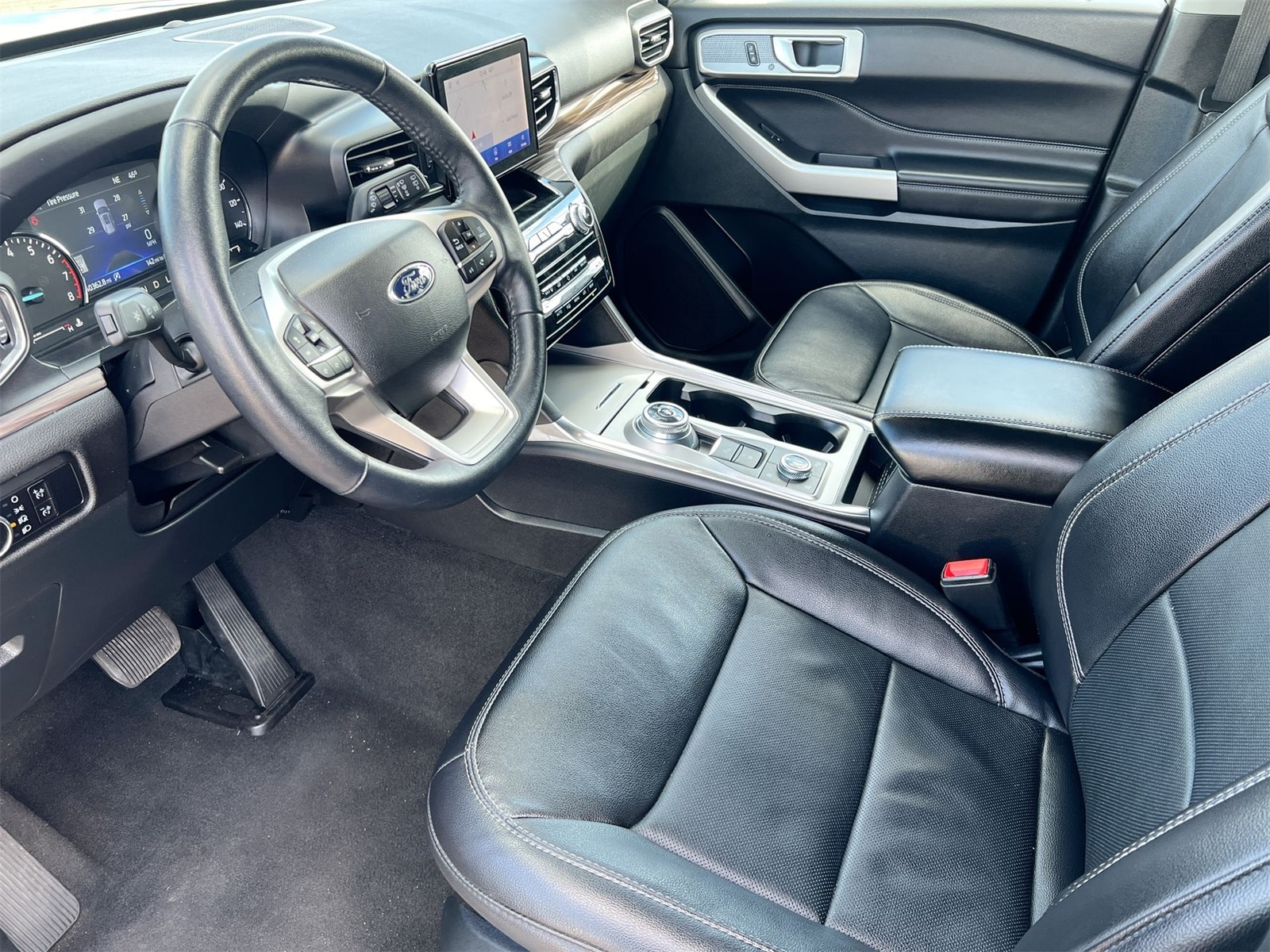 Thumbnail: 2023 Ford Explorer - 10