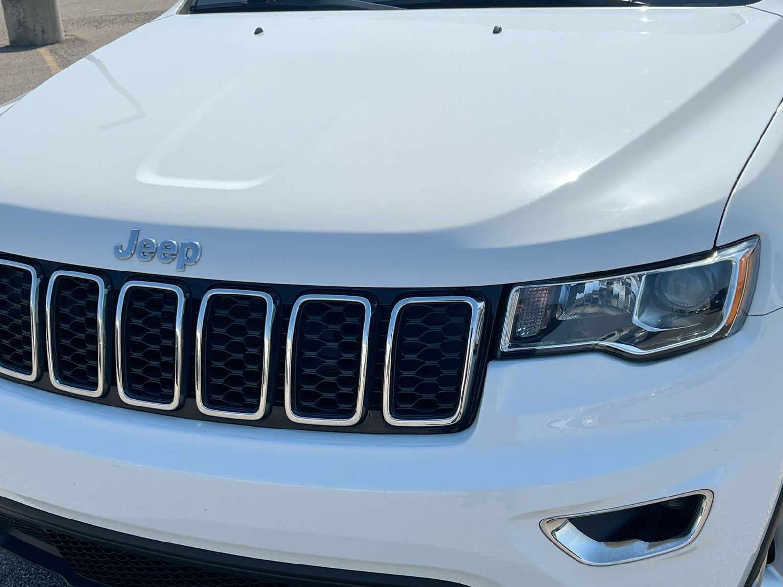 Thumbnail: 2021 Jeep Grand Cherokee - 11