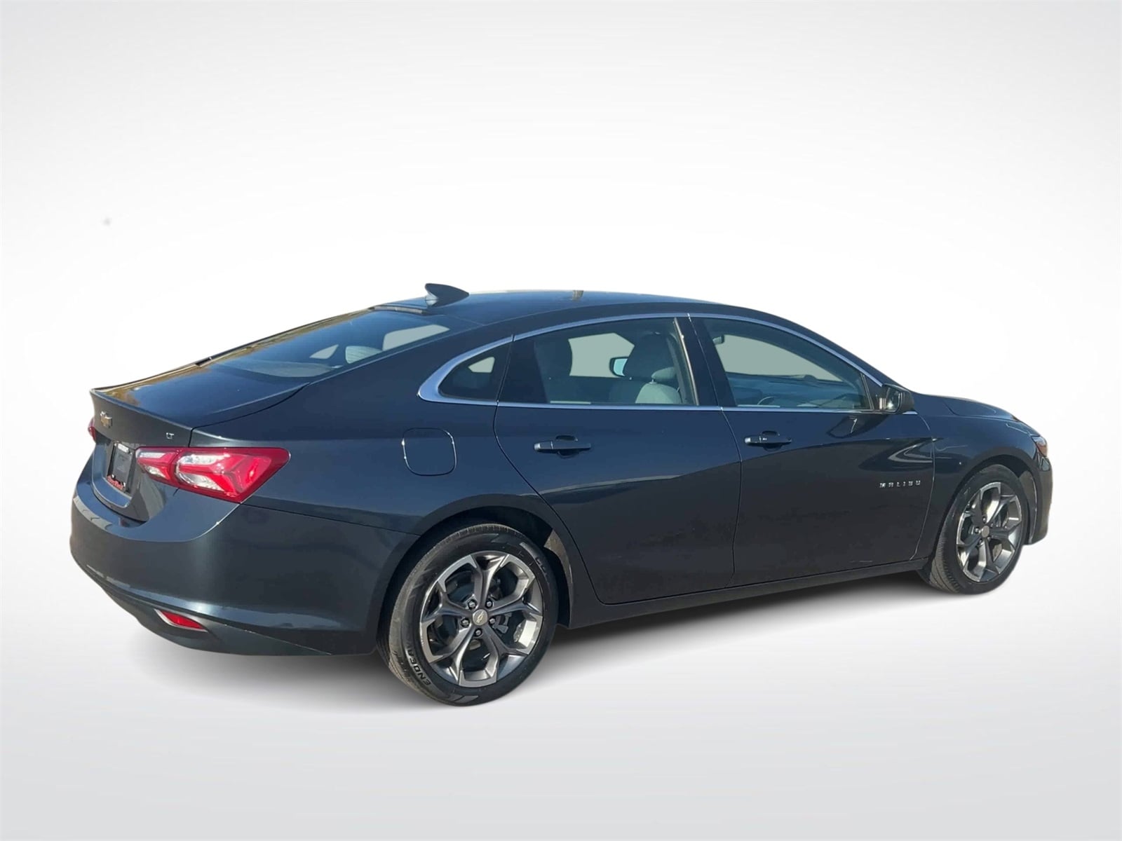 Thumbnail: 2021 Chevrolet Malibu - 5