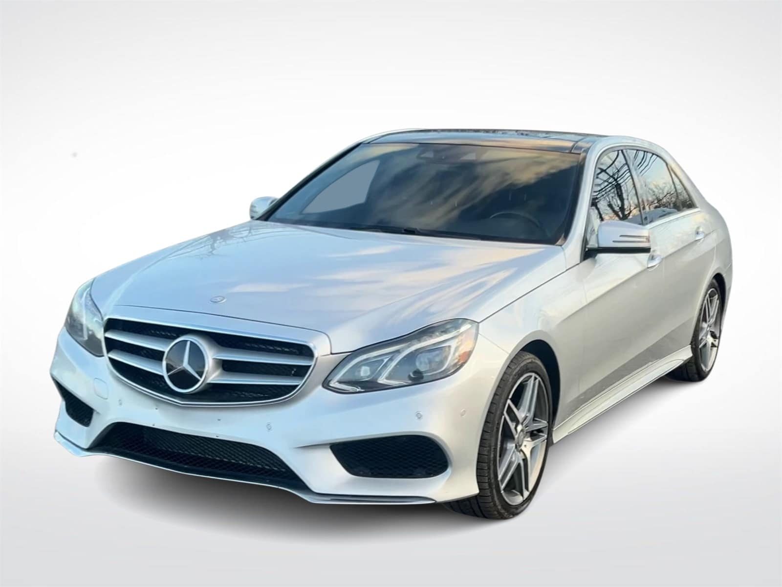 Thumbnail: 2016 Mercedes-Benz E-Class - 4
