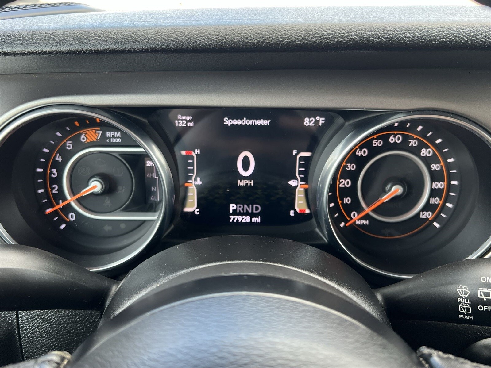 Thumbnail: 2020 Jeep Wrangler - 32