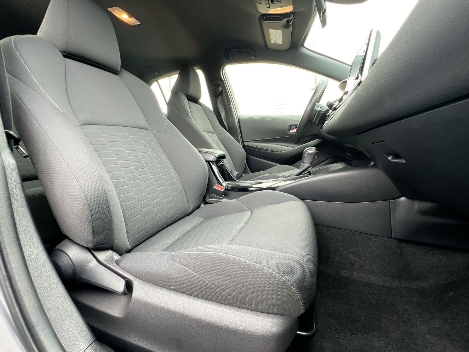 Thumbnail: 2022 Toyota Corolla - 21