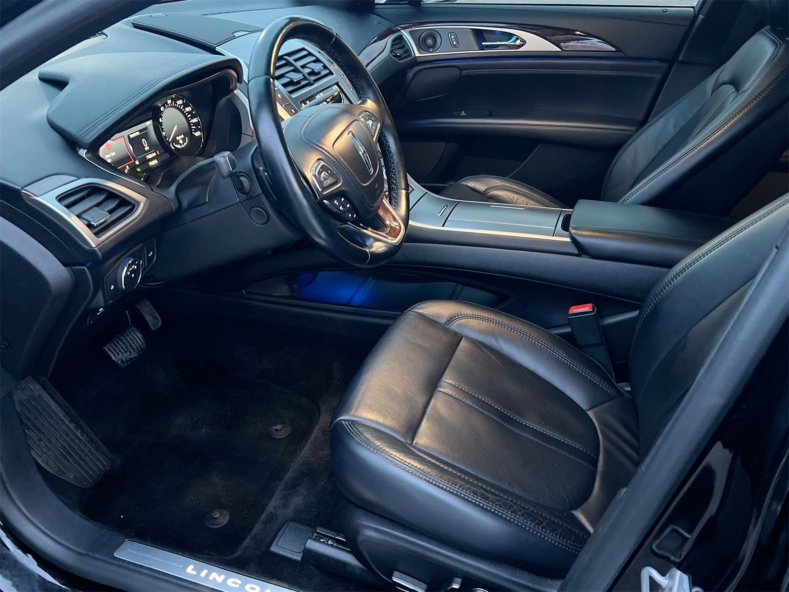 Thumbnail: 2018 Lincoln MKZ - 10