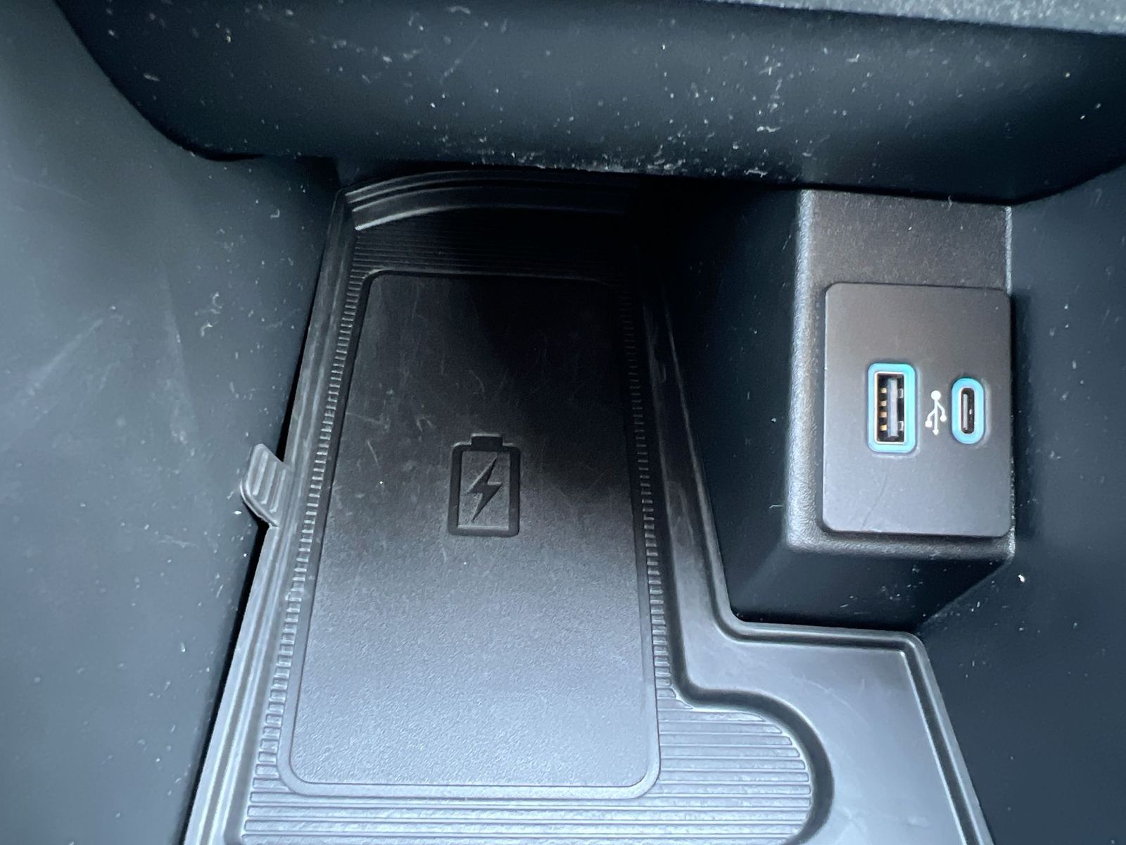 Thumbnail: 2024 Ford Edge - 30