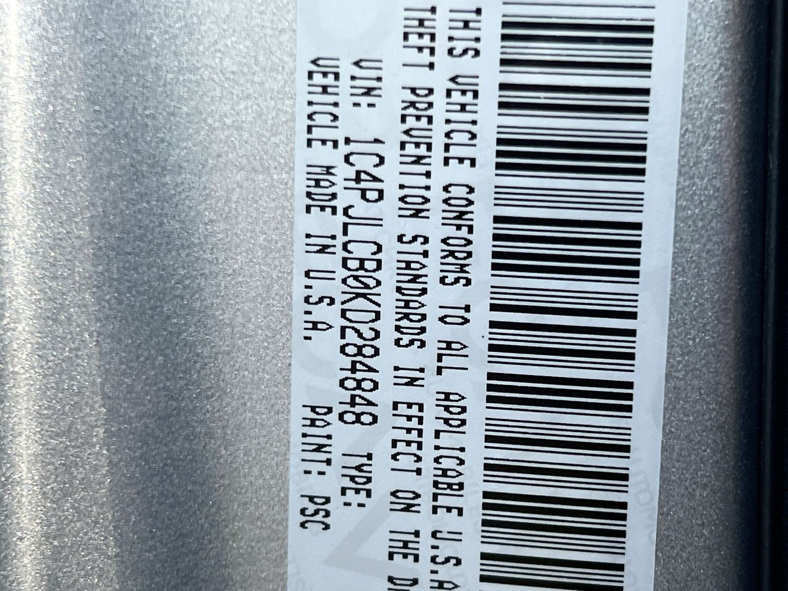 Thumbnail: 2019 Jeep Cherokee - 36