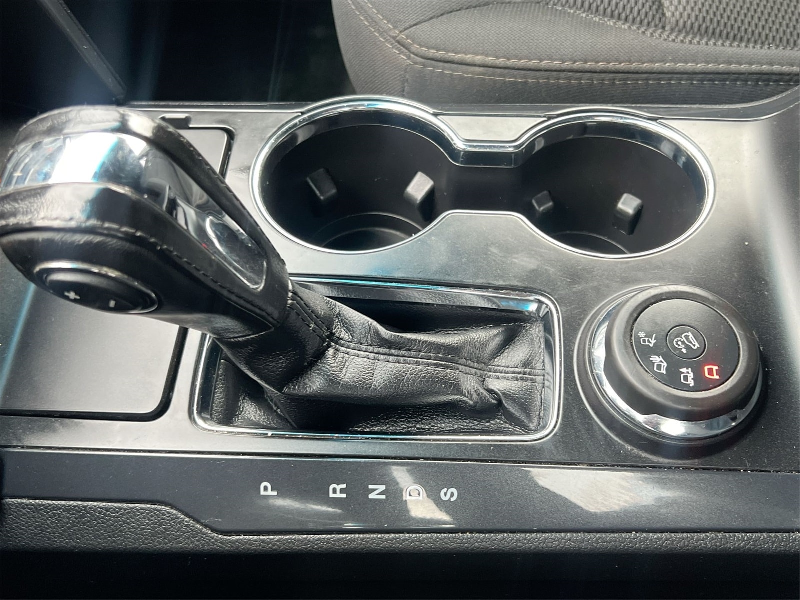 Thumbnail: 2018 Ford Explorer - 33