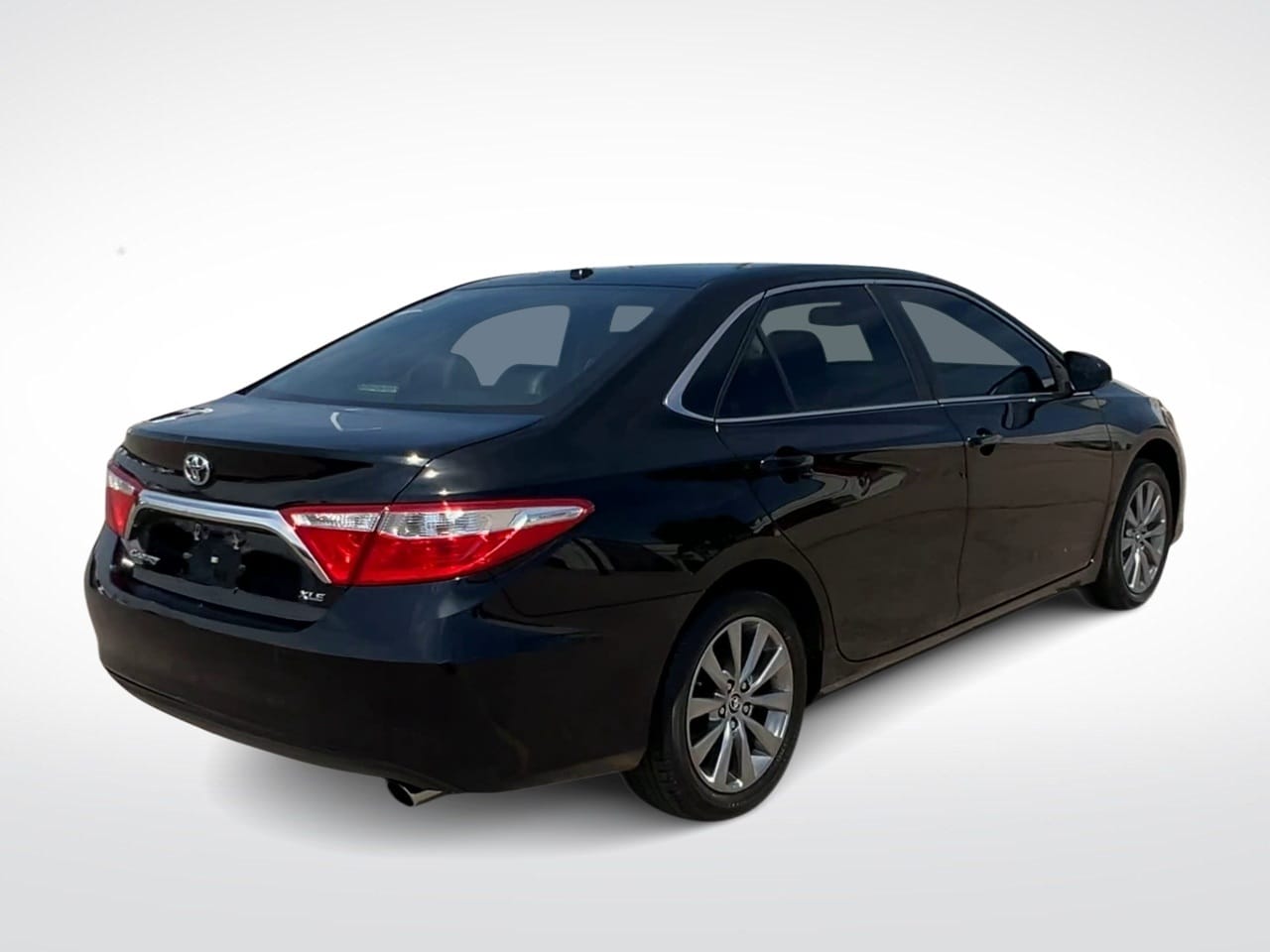 2016 Toyota Camry XLE 8