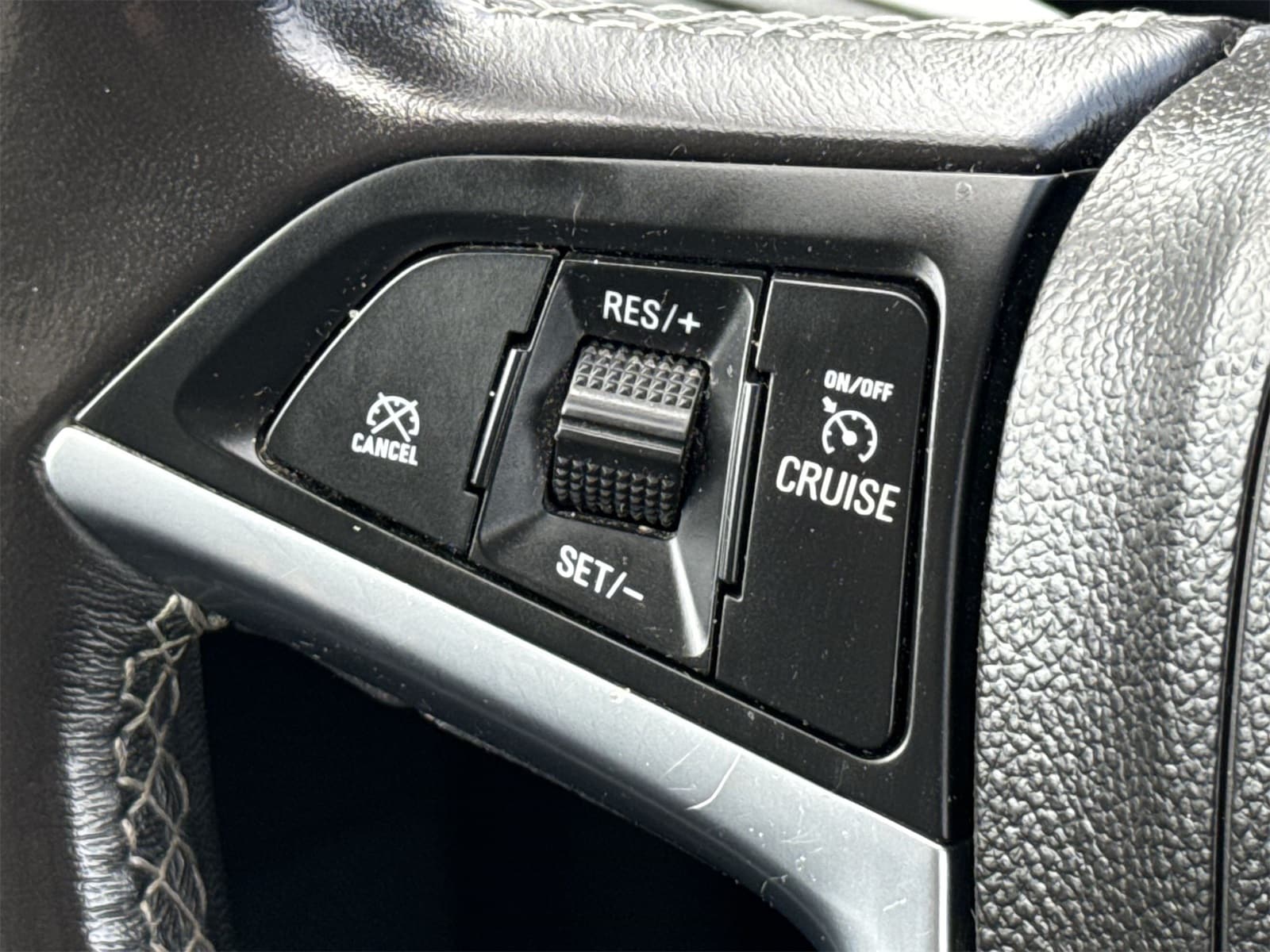 Thumbnail: 2019 Buick Encore - 24