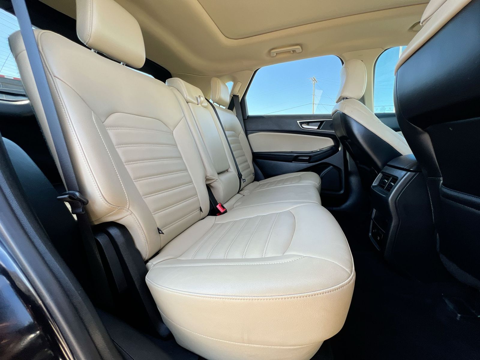 Thumbnail: 2023 Ford Edge - 20