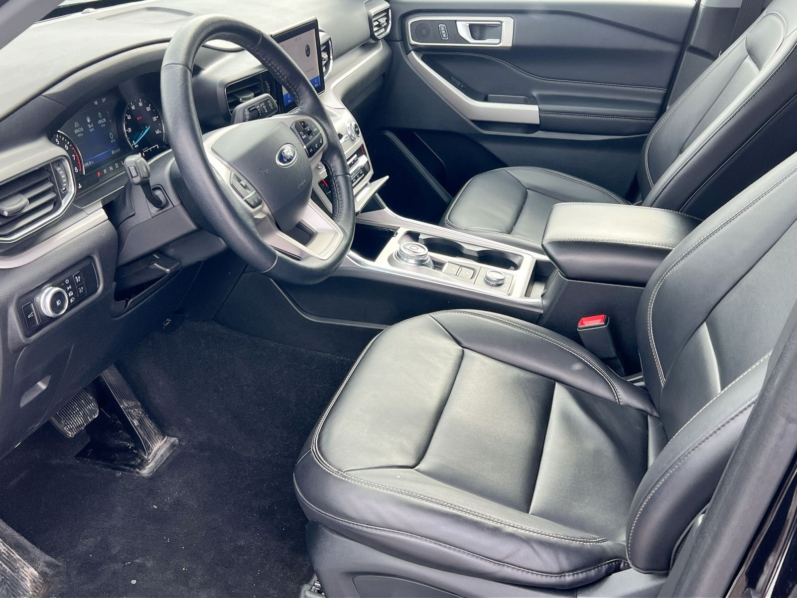 Thumbnail: 2023 Ford Explorer - 10