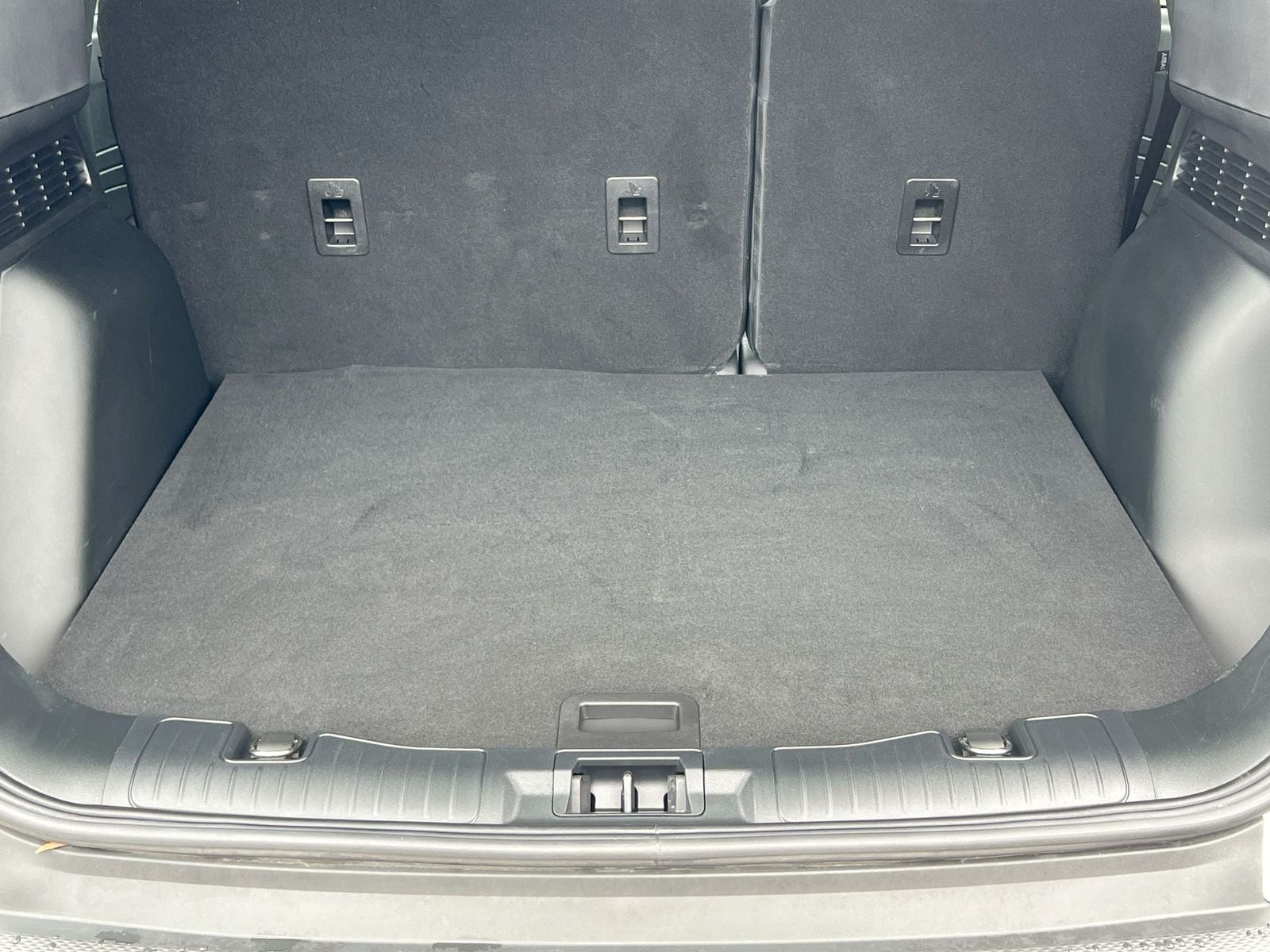 Thumbnail: 2022 Ford Escape - 34