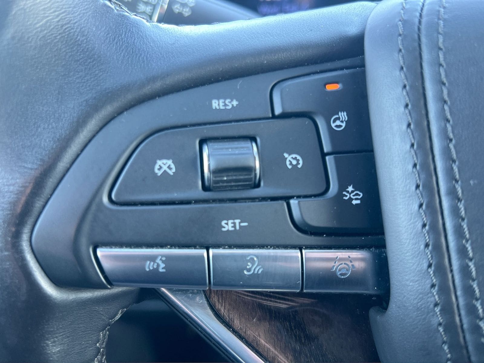 Thumbnail: 2023 Cadillac Escalade - 23