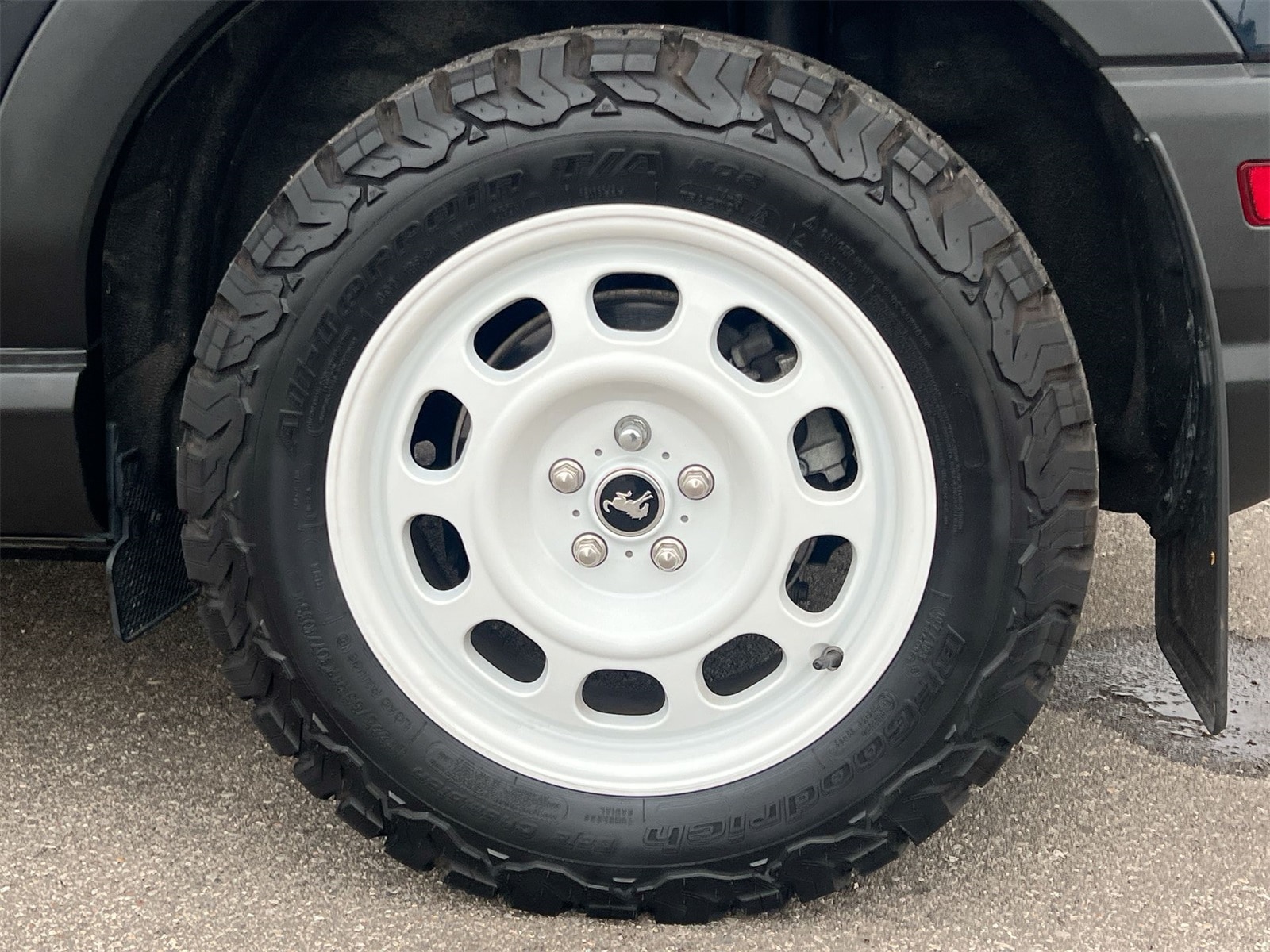 Thumbnail: 2023 Ford Bronco Sport - 14