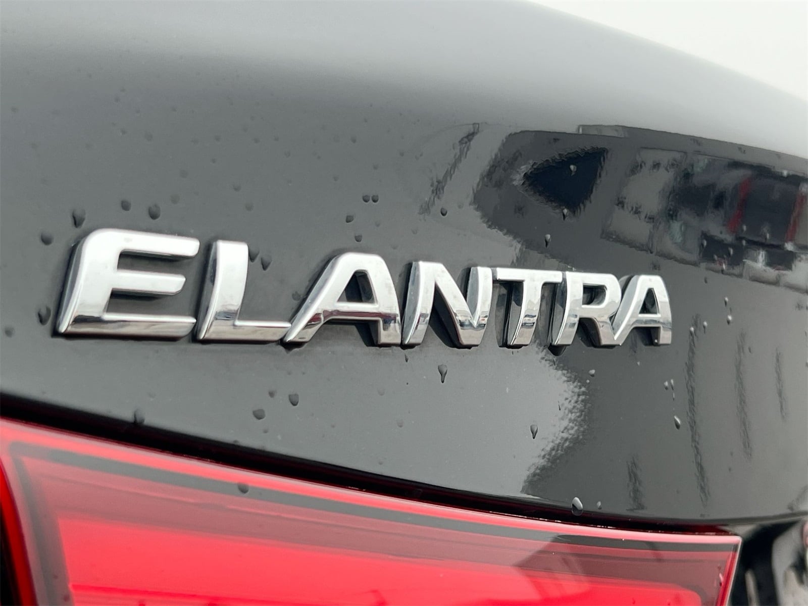Thumbnail: 2014 Hyundai Elantra - 13