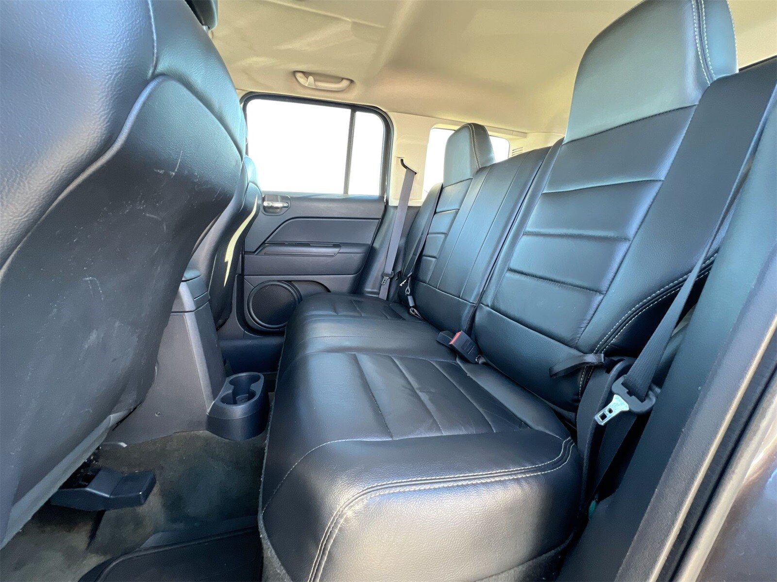 Thumbnail: 2016 Jeep Patriot - 19
