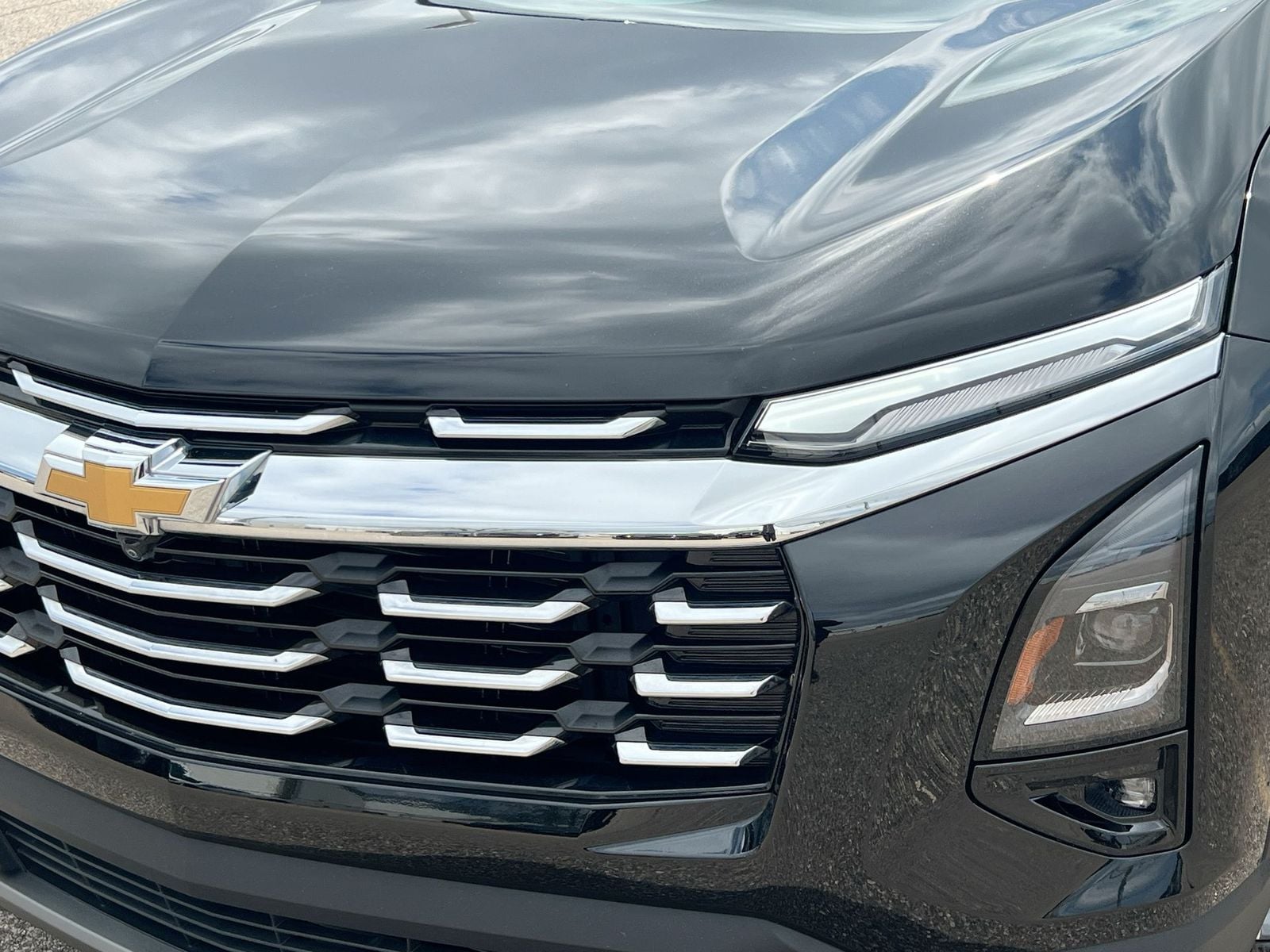 Thumbnail: 2025 Chevrolet Equinox - 10